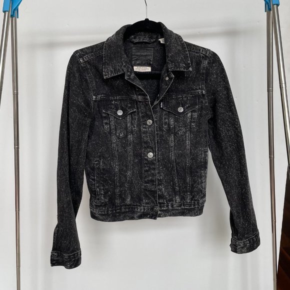 Levi's Premium Black Denim Jacket - Picture 5 of 7